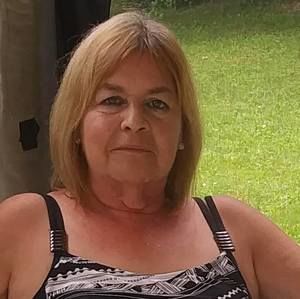 Meet your Posher, Vicky